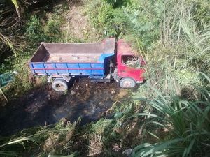 Truk Pengungsi di Sulbar Terjun ke Jurang, 4 Orang Tewas