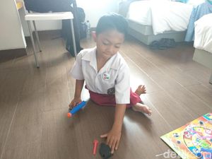 Adul Bocah Difabel, Nggak Suka Matematika dan Ingin Jadi Pemadam Kebakaran Adul Bocah Difabel, Nggak Suka Matematika dan Ingin Jadi Pemadam Kebakaran
