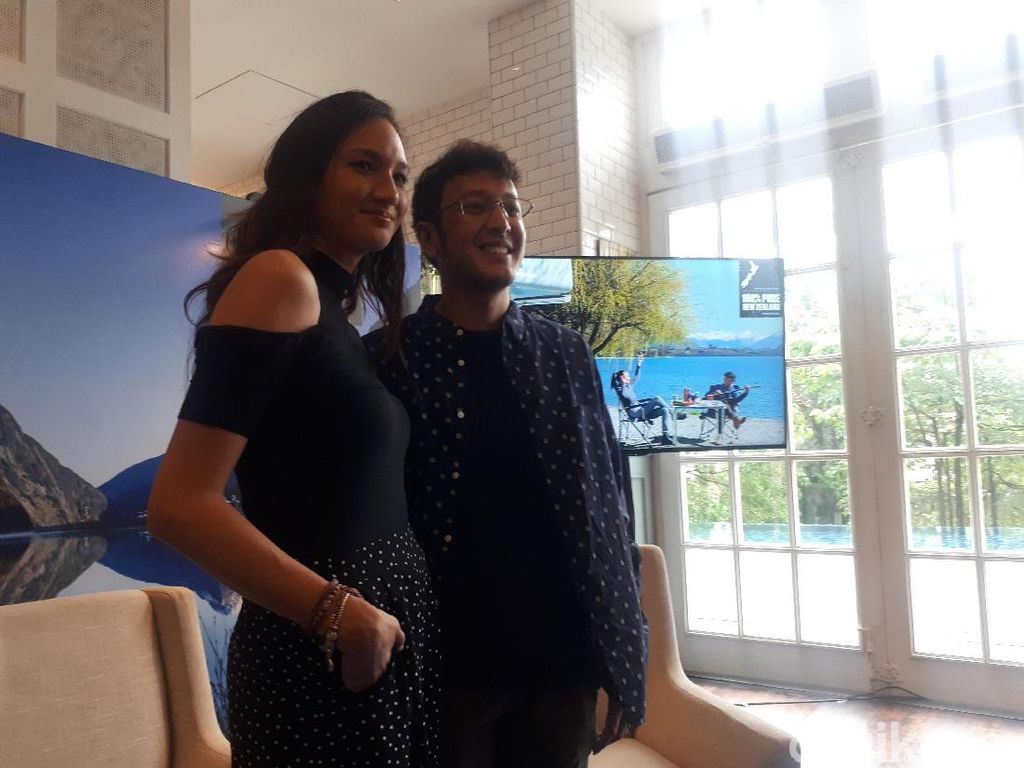 Cerita Bulan Madu ala Dimas Anggara & Nadine di Selandia Baru Cerita Bulan Madu ala Dimas Anggara & Nadine di Selandia Baru