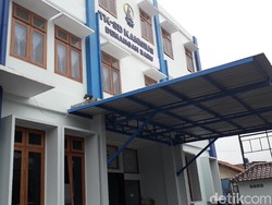 Detik-detik Siswa SD Jatuh dari Lantai 3 Sekolahnya di Sleman