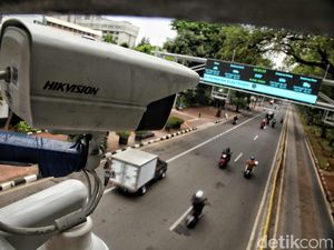 Siap-siap, Tahun Ini Mobil Masuk Sudirman-Thamrin Harus Bayar