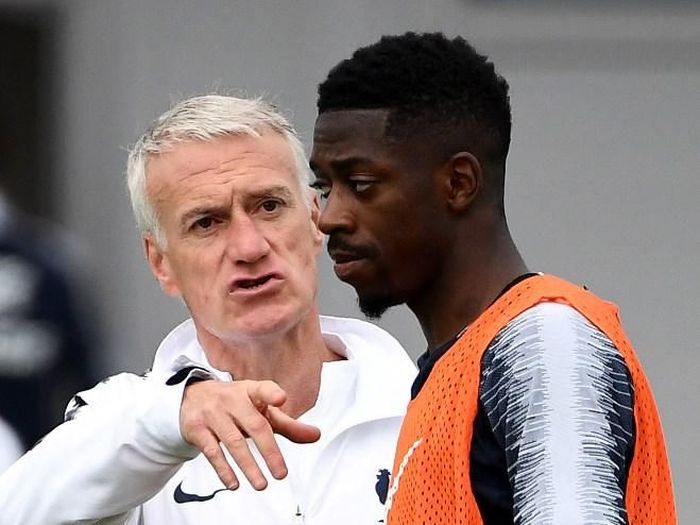 Ousmane Dembele diperingatkan karena kebiasaan terlambat. (Foto: Franck Fife/AFP Photo) Ousmane Dembele diperingatkan karena kebiasaan terlambat. (Foto: Franck Fife/AFP Photo)
