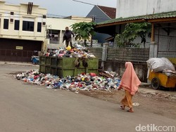 Sampah Menumpuk, Garut Kekurangan Armada Pengangkut
