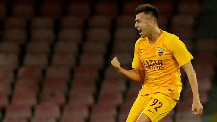Stephan El Shaarawy Soccer Football - Serie A - Napoli v AS Roma - Stadio San Paolo, Naples, Italy - October 28, 2018 AS Romas Stephan El Shaarawy celebrates scoring their first goal REUTERS/Ciro De Luca