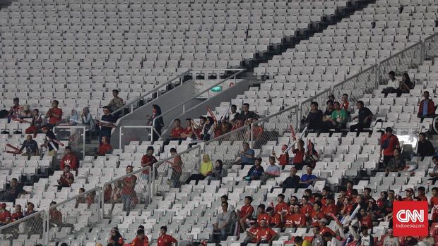 Stadion Utama Gelora Bung Karno sepi penonton.