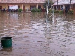 Banjir Palembang, Pemkot Imbau Sekolah Diliburkan