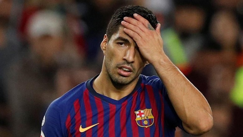 Barcelona Ditinggal Luis Suarez Dua Pekan