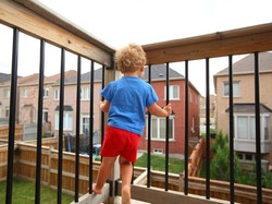 Balkon: Pengertian, Sejarah dan Fungsinya