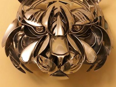 Tak Disangka, 10 Hasil Karya Ini Dibuat dari Barang Bekas