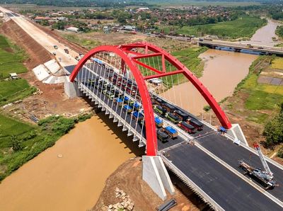 Rampung, Jembatan Kalikuto Diuji Beban 36 Truk