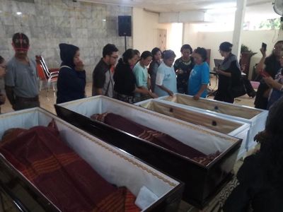 Potret Peti Mati dan Pelepasan Korban Pembunuhan Keluarga ke Samosir