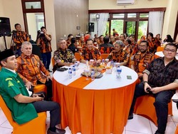 Bamsoet Dorong Pemuda Pancasila Buat Aplikasi di Smartphone