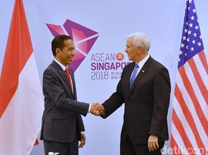 Jokowi Temui Wapres AS di Singapura, Bahas Keamanan hingga Bencana Jokowi Temui Wapres AS di Singapura, Bahas Keamanan hingga Bencana