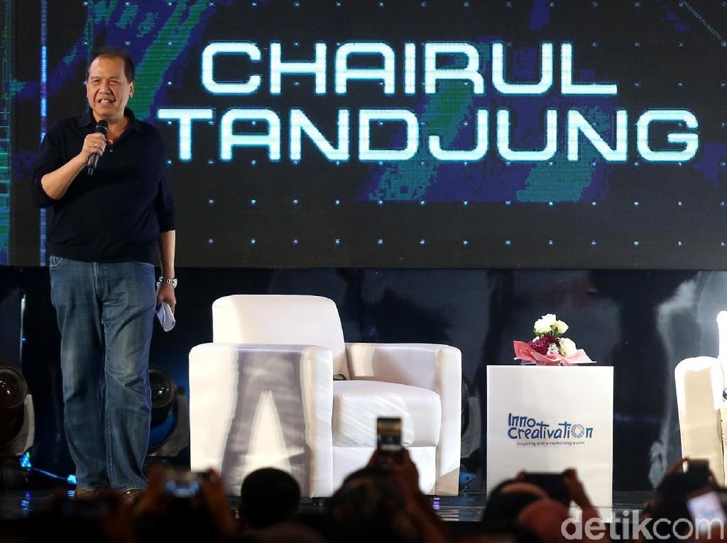 CEO Vs CEO: CT Hadapi Pendiri Go-Jek, BukaLapak Hingga Dian Sastro CEO Vs CEO: CT Hadapi Pendiri Go-Jek, BukaLapak Hingga Dian Sastro