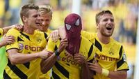 Efek Stan Lee di Dunia Olahraga: Spiderman Aubameyang dan Hulk dari Brasil