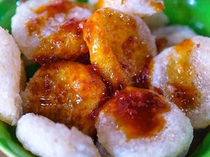 Enaknya! Ngemil Cireng Kenyal Gurih Dengan Saus Pedas di 5 Tempat Ini Enaknya! Ngemil Cireng Kenyal Gurih Dengan Saus Pedas di 5 Tempat Ini