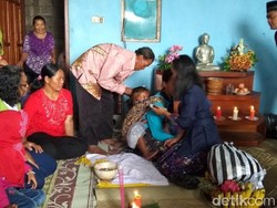 Mengintip Khusyuknya Tradisi Potong Rambut Gimbal di Lereng Merbabu