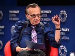 Sepak Terjang Larry King Sebagai Penyiar Legendaris AS