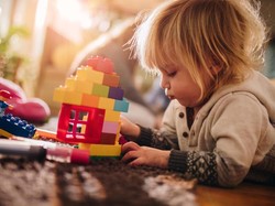 Manfaat Mainan untuk Perkembangan Otak Anak