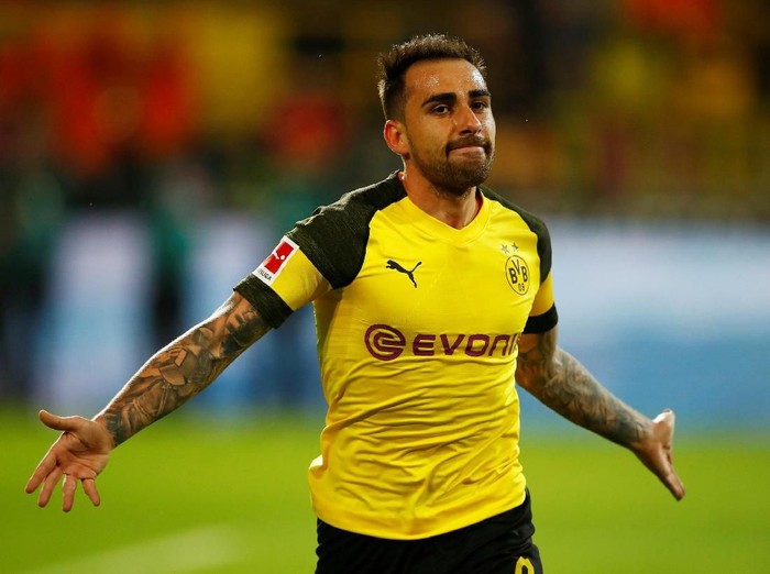 Soccer Football - Bundesliga - Borussia Dortmund v Bayern Munich - Signal Iduna Park, Dortmund, Germany - November 10, 2018  Borussia Dortmund's Paco Alcacer celebrates scoring their third goal                    REUTERS/Wolfgang Rattay  DFL regulations prohibit any use of photographs as image sequences and/or quasi-video
