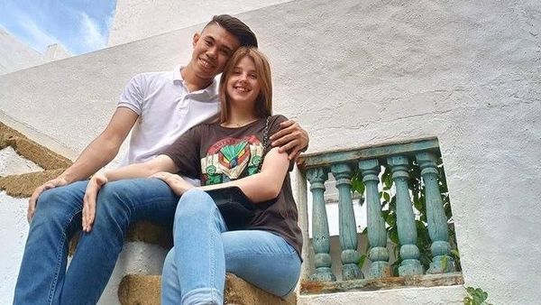 Pria Ini Pacari Wanita Eropa Cantik, Potret Mesranya Viral dan Bikin Baper