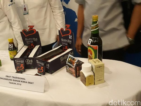 Penampakan Jamu Hingga Pensil Alis Palsu yang Diamankan BPOM