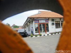 Korupsi Beras Bencana, Gudang Bulog Karawang-Bekasi Digeledah Korupsi Beras Bencana, Gudang Bulog Karawang-Bekasi Digeledah