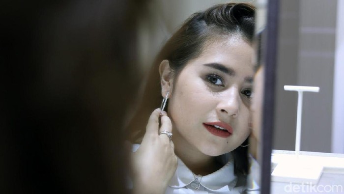 Prilly Latuconsina bicara wacana harga vaksin HPV  Vaksin Hpv Gratis Nggak Sih? Ini Itung-Itungan Prilly Latuconsina