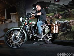 Kesan Pertama Duduk di Atas Motor Perang Royal Enfield