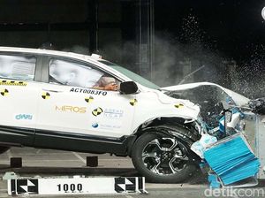 Adu Tabrak Mobil SUV Seperti CR-V, Rush, Mana yang Paling Oke?