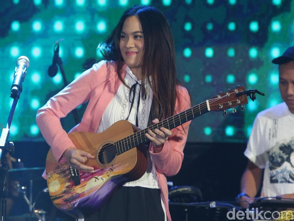 Cara Sheryl Sheinafia Manfaatkan Data Medsos untuk Bikin Konten Cara Sheryl Sheinafia Manfaatkan Data Medsos untuk Bikin Konten