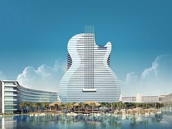 6 Desain Bangunan Unik Mirip Benda Sehari-hari, Bentuknya Gitar-Kloset