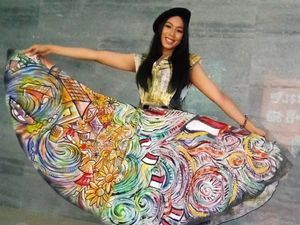 Gaya Alya, Wakil Indonesia di Miss World 2018 yang Pakai Gaun Buatan Sendiri Gaya Alya, Wakil Indonesia di Miss World 2018 yang Pakai Gaun Buatan Sendiri