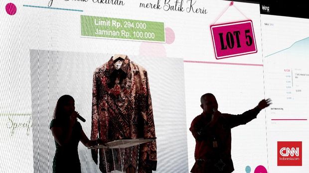 Kementerian Keuangan dan KPK melelang 58 barang gratifikasi yang dilaporkan ke KPK, 2018.