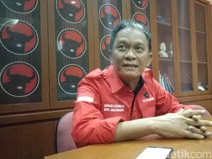 PDIP Serahkan Penanganan Pembuat Poster Raja Jokowi ke TKN