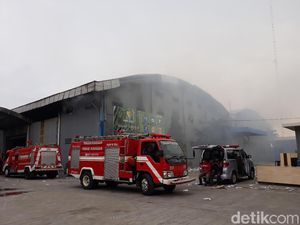 Kompresor Meledak, Pabrik Mebel di Sukoharjo Terbakar