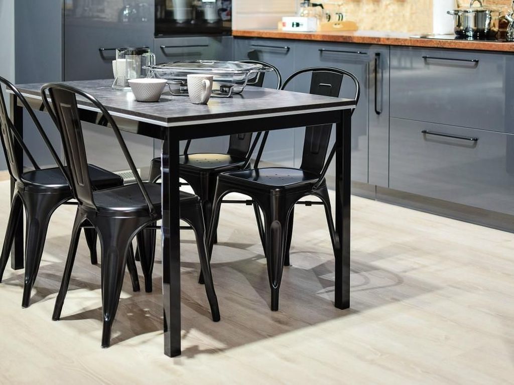 5 Dining Set Ini Buat Makan Bersama Semakin Hangat 5 Dining Set Ini Buat Makan Bersama Semakin Hangat