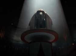 Dumbo Jadi Persembahan Tim Burton Setelah Kisah Alice di Negeri Ajaib