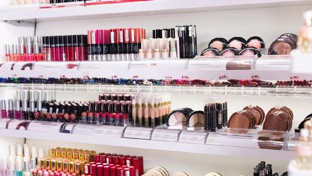 Ilustrasi makeup