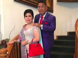 Rayakan Ultah Pernikahan ke-31, Hotman Paris Minta Ini ke Istri