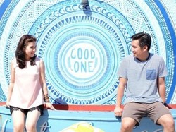 Jarang Terekspos, Romantisnya Grace Natalie dan Suami