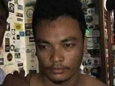Foto-foto Penangkapan HS, Terduga Pembunuh Satu Keluarga di Bekasi