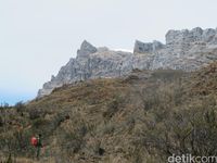 Melihat es abadi dari New Zealand Pass (Afif Farhan/detikTravel)