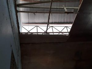 Diguncang Gempa, Atap Gudang Logistik KPUD Mamasa Runtuh