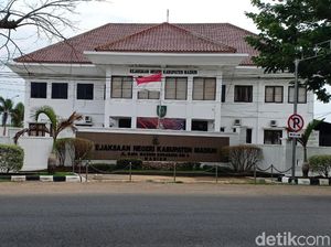 Tersangka Korupsi Anggaran Sampah Tak Ditahan, Ini Kata Kejari Madiun Tersangka Korupsi Anggaran Sampah Tak Ditahan, Ini Kata Kejari Madiun