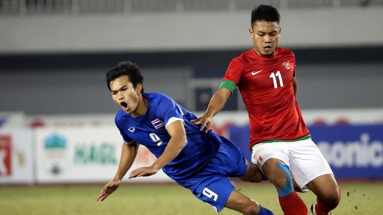 Piala AFF 2018: Mewaspadai Adisak Kraisorn Melukai Skuat Garuda Piala AFF 2018: Mewaspadai Adisak Kraisorn Melukai Skuat Garuda