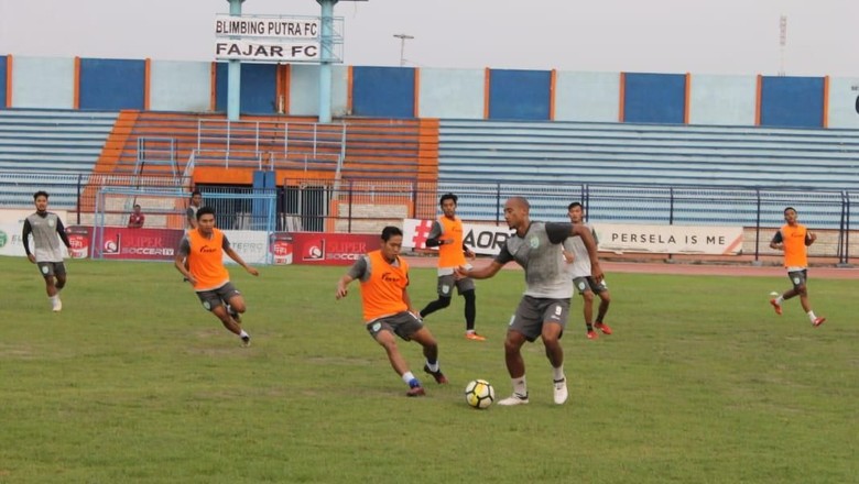 Tanpa Dua Bek Andalan, Persela Tetap Incar Kemenangan atas Arema