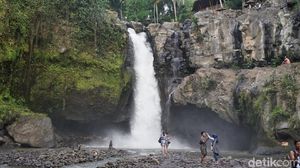 Foto: Air Terjun Tegenungan, Spot Hits di Ubud