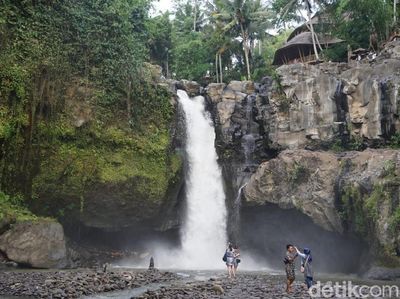 Foto: Air Terjun Tegenungan, Spot Hits di Ubud