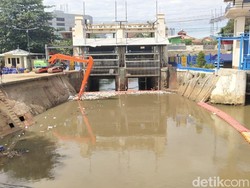 Pagi ini, Bendungan Katulampa Siaga 4, Pintu Air Manggarai Siaga 2